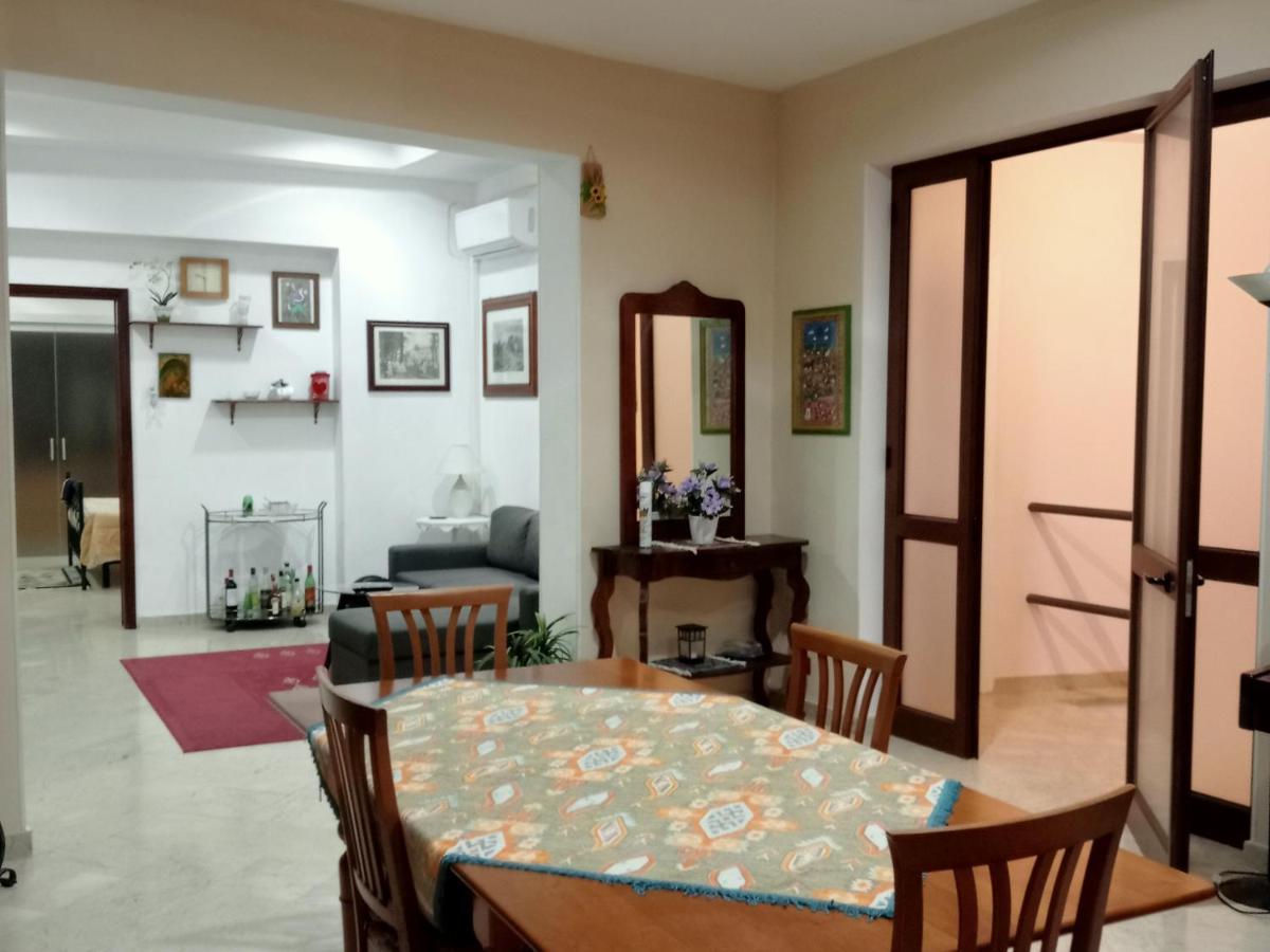 Appartamento Centro Storico Trapani Luaran gambar